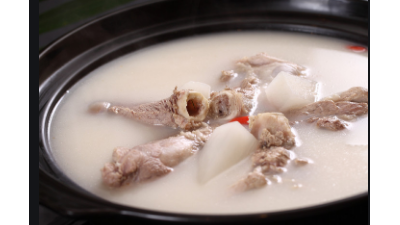 這一步還原豬骨高湯