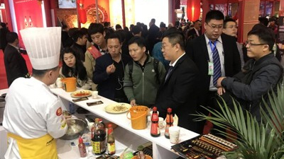 大廚四寶小石窖調(diào)味料引爆春季糖酒會