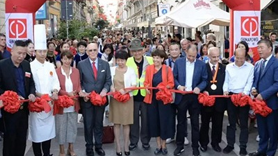 大廚四寶參加米蘭“中秋美食文化節(jié)”，新品火了！